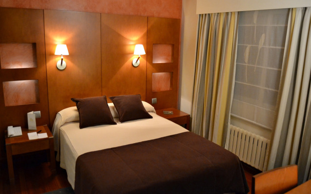 Maroa Hotel