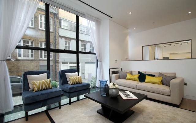 Urban Chic - Chiltern and Baker