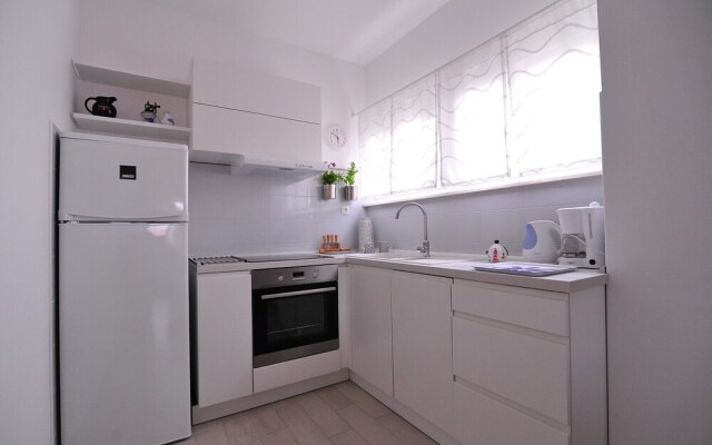 A2 - Luxury apt in Center, Just 5min From Beach