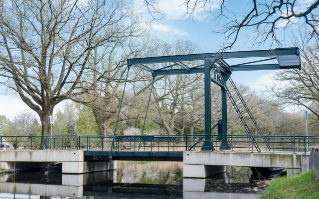 Secluded Bungalow in Laag-soeren With Garden