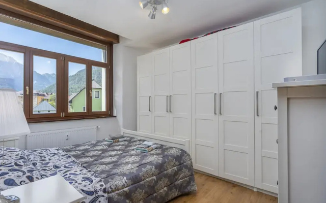 Cave del Predil Lovely Apartments