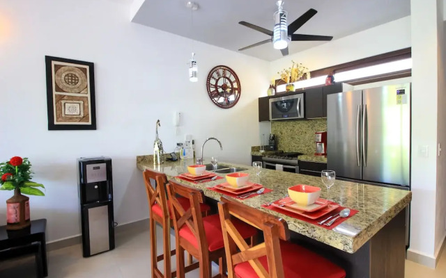 Family 2 Bedrooms Condo with Balcony and Pool Facilities