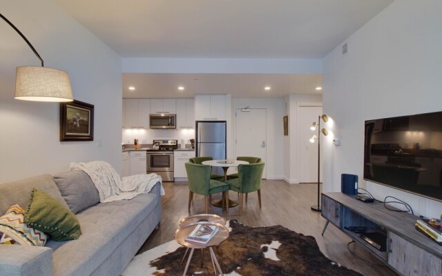 Stay Alfred at The Fowler