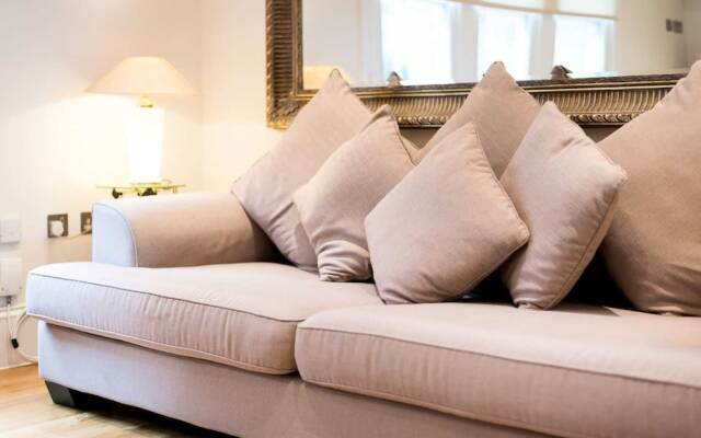 Modern 2br Home in Trendy Dalston W Balcony by Guestready