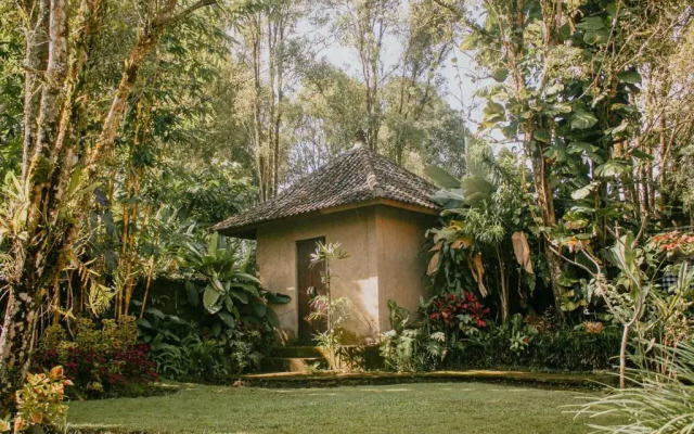 Winaposa Villas and Warung Pudak