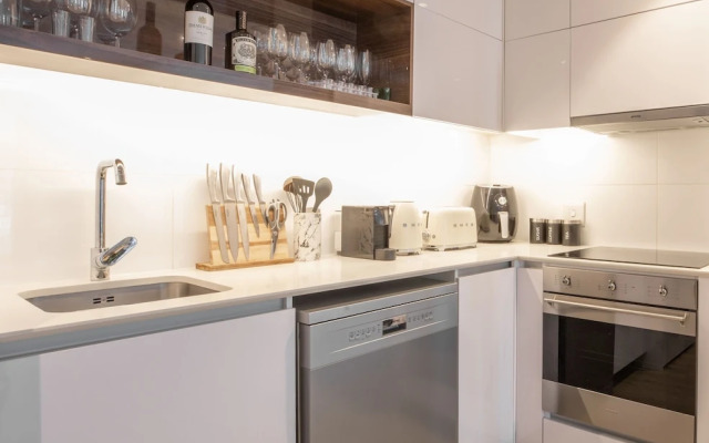 16 On Bree Unit 1713