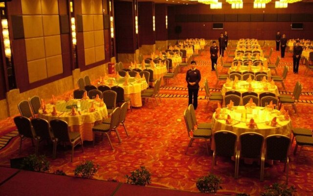 King Kowloon Hotel