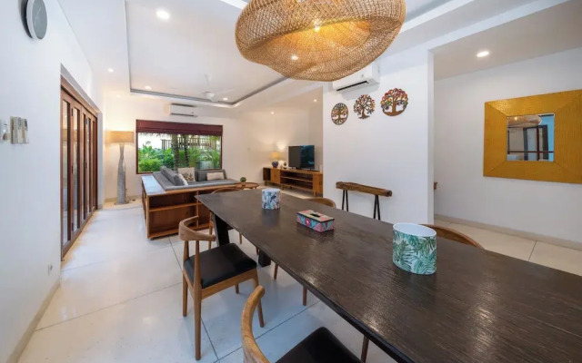Floros Villa Canggu by Uniquecations