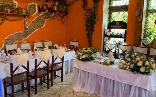 Taverna Lisya Nora