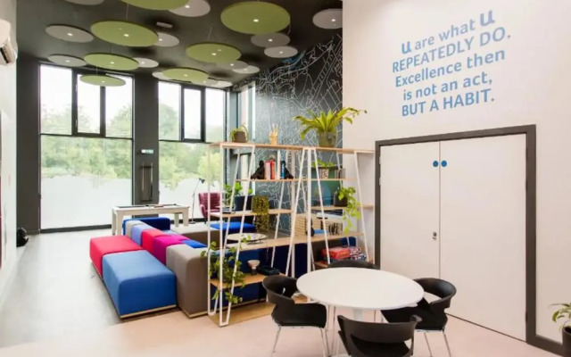 Student Only Riverside House