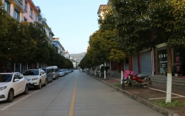 Chengjiang Ruiqi Inn