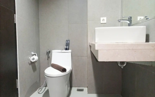 Luxury Studio At Patraland Amarta Apartment