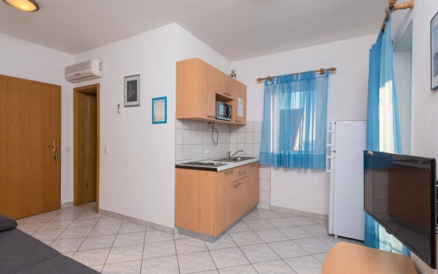 Ivo - 400 m From sea - A7