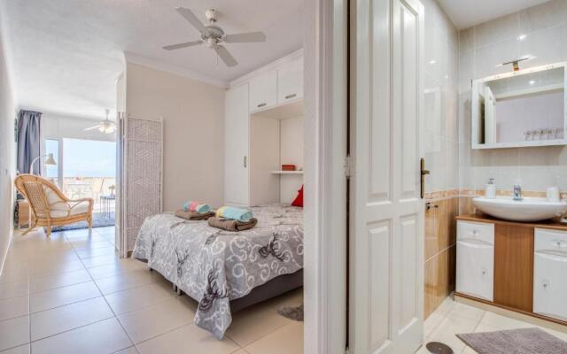 Jacaranda suite