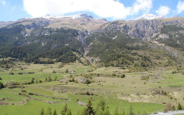 Appartement Lanslevillard, 1 pièce, 2 personnes - FR-1-508-235