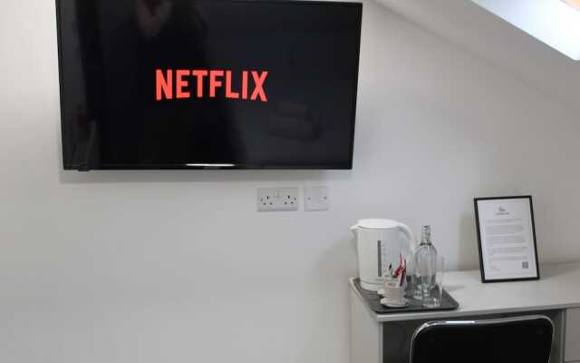 The Mini Hotel -Birmingham City-FREE BREAKFAST