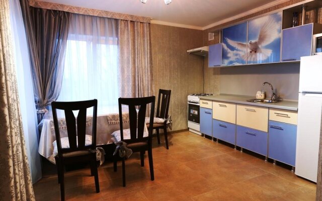 HappyLinn Hotel
