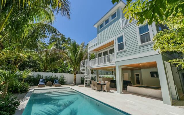 Reef Romance Apartment 4