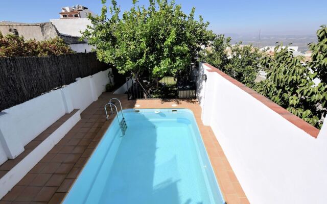 Beautiful Holiday Home with Private Pool in Rute