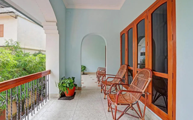Oyo Flagship 805186 Hotel Adara Residency