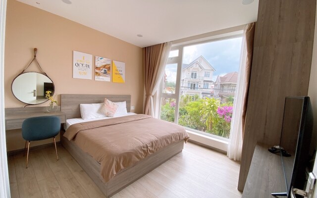 Lavini House