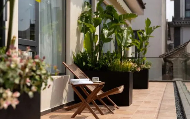 Youyoumu Peach  Garden Designer Homestay (Erhai Ecological Corridor Store) – Outside – Dali