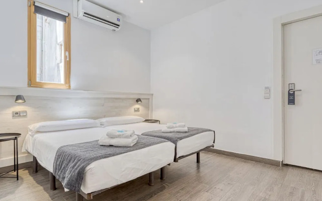 Hostal Bedmates