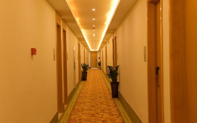 GreenTree AnHui Wuhu Sanshan Development District Express Hotel