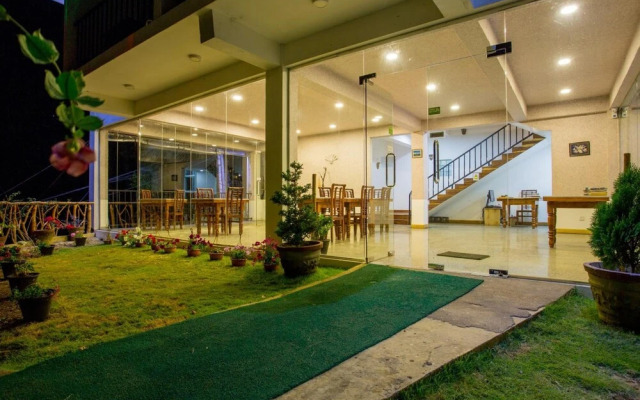 The Tenth Hotel