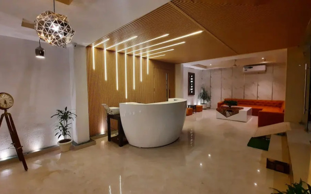 Hotel Sai Village Cyber Park