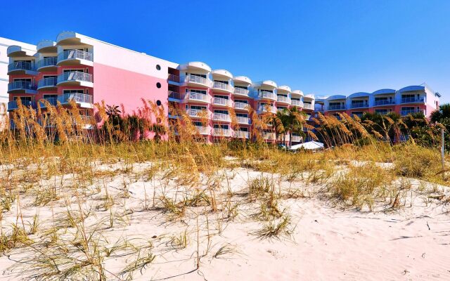 Beach House Suites by the Don CeSar
