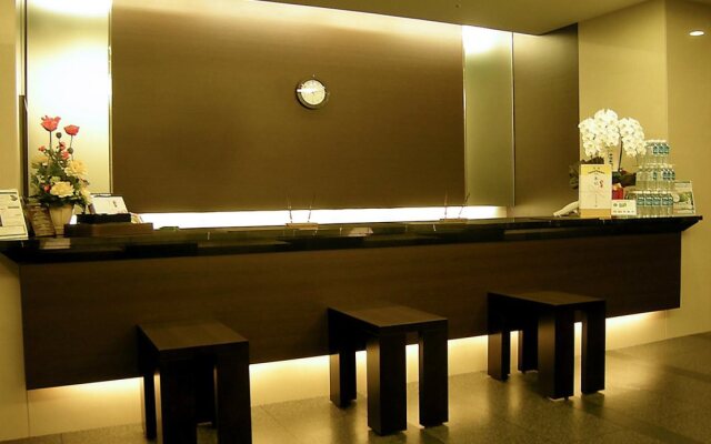 Hotel Route Inn Nagoya Imaike Ekimae