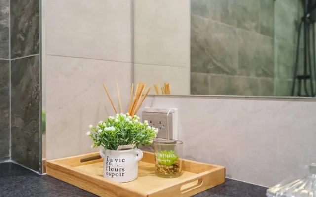 Onsen Retreat in Heart of Bangkok