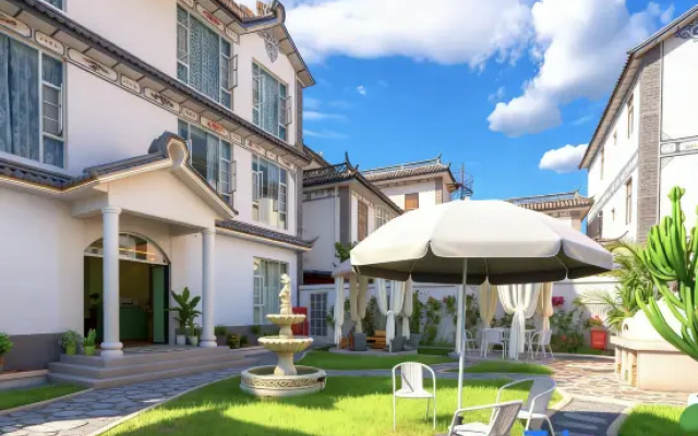 Huapan Lvye · French Romantic | Dreamy Garden-Themed Boutique Homestay (Dali Ancient City Branch) – Outside – Dali