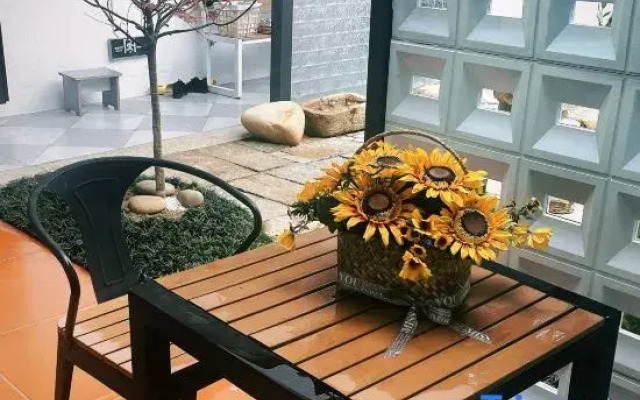 Weizhou Island Yueyue Yard Homestay