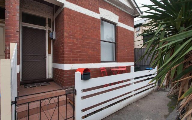 REdTRO House South Yarra