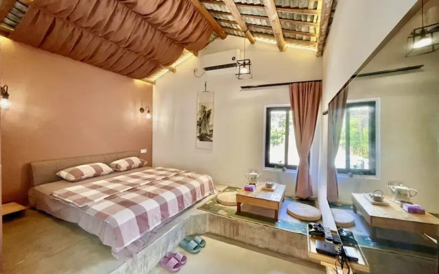 Serenity Courtyard Hotel