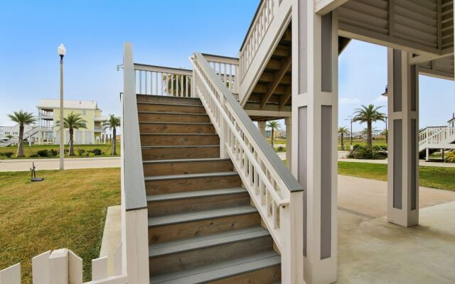 Skin And Bones 4 Bedroom Home