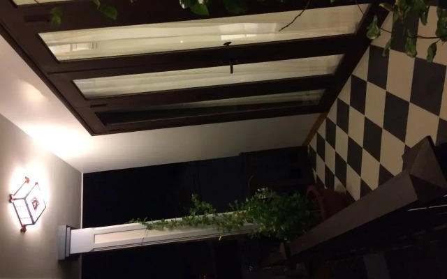 Tom's House