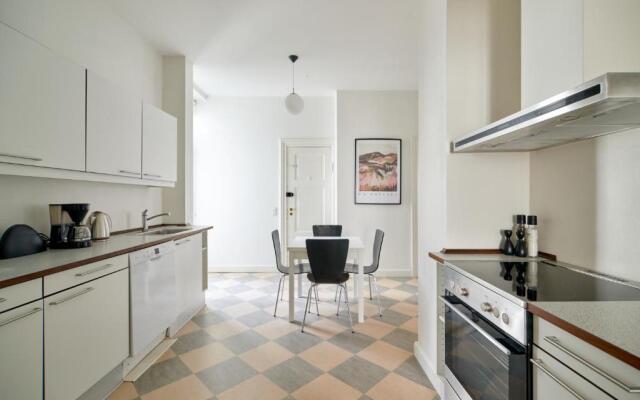 185m2 NEW Apartment, City centre, next to Tivoli