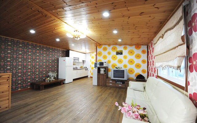 Muju Observatory Pensions