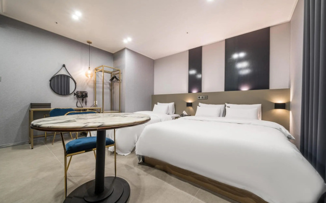 Ansan Grey Design