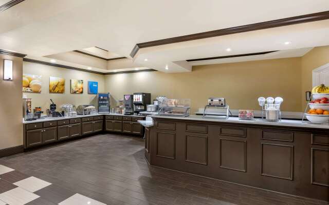 Comfort Inn & Suites El Dorado