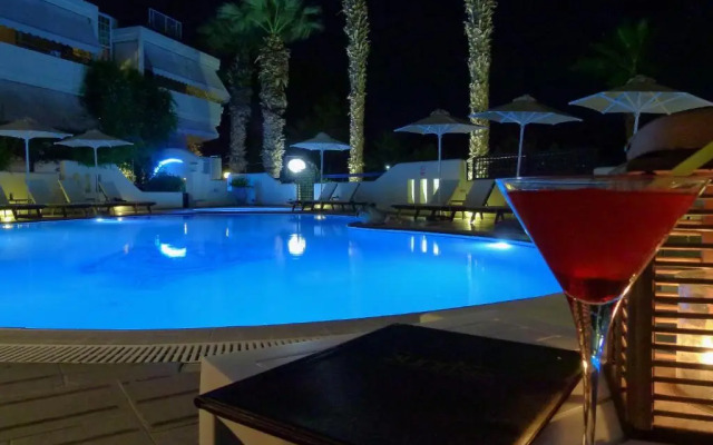 Sun Rise Hotel Studios & Apartments