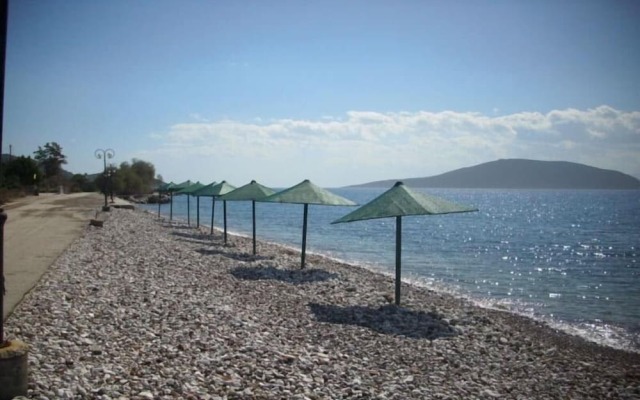 Iria Beach Hotel
