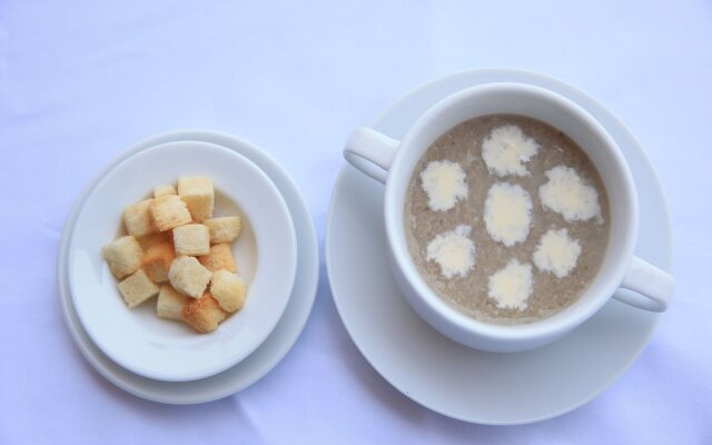 Ngwe Saung Yacht Club & Resort