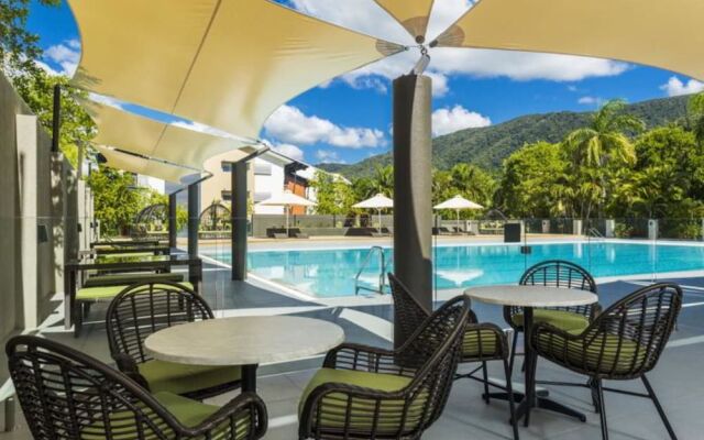 Palm Cove Penthouse Accommodation