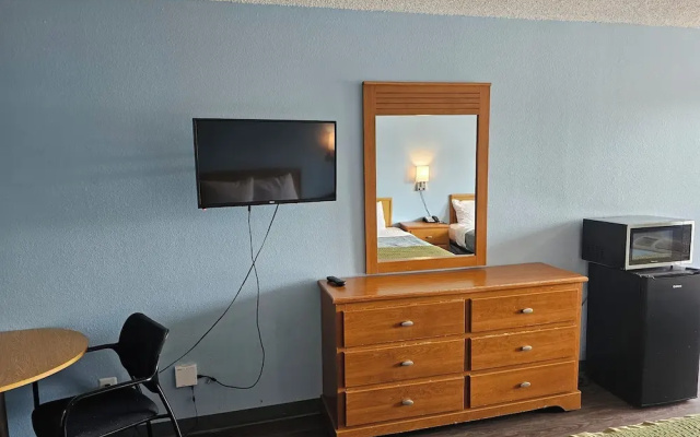 Sumner Motor Inn