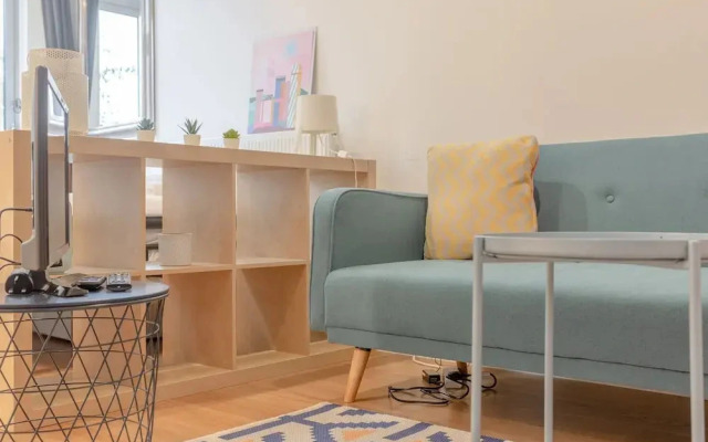 Modern Apartment in Limehouse