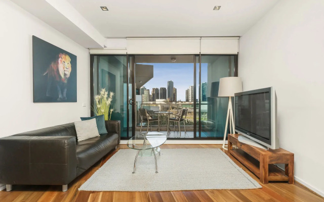 Melbourne Holiday Apartments Flinders Wharf